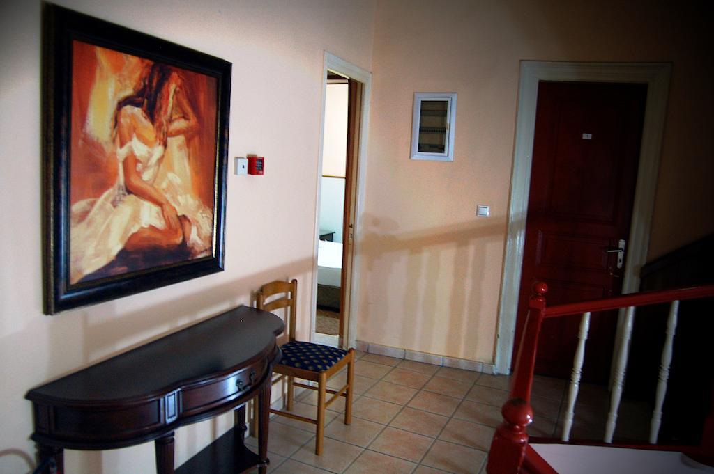 Diethnes Larissa Exterior foto